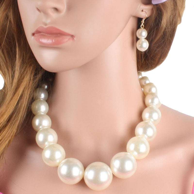 Yuhuan Womens Faux Big Pearl Choker Necklace and Earring Set Fashion Pearl Set - Image 4